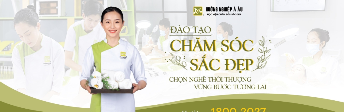 Học Nail Á Âu Cover Image