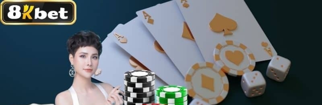 CEO Helen Nguyễn Cover Image