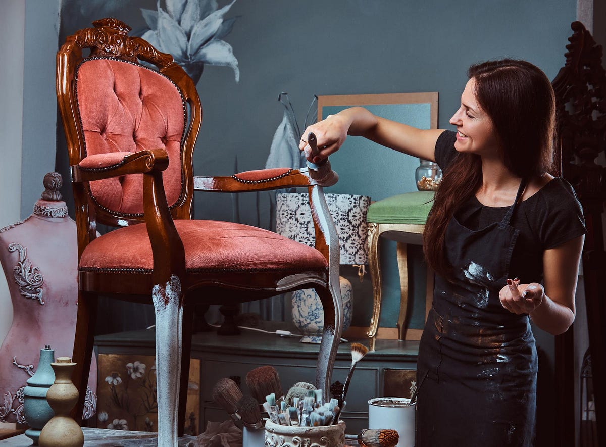 Why Bespoke Furniture Design is the Future of Interior Styling | by Dizyneiq | Jun, 2025 | Medium