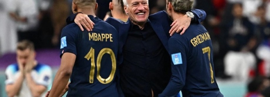 Waneelyl Football Cover Image