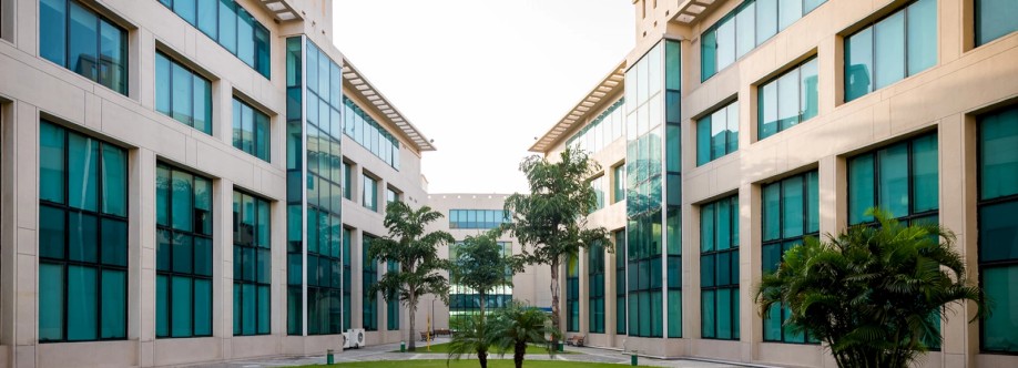 Shiv Nadar University Cover Image