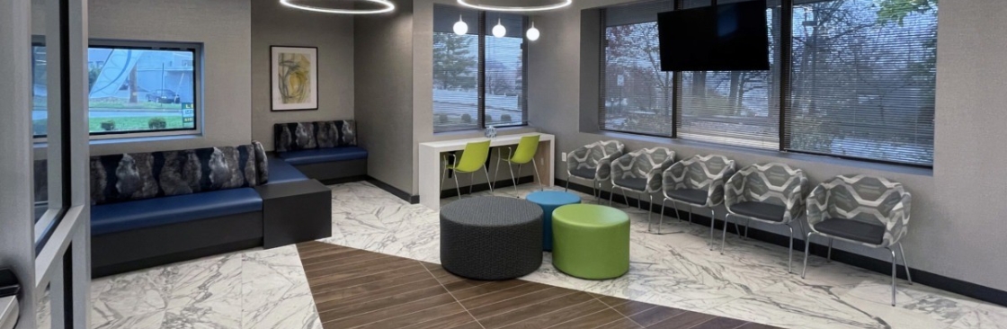 Green Curve Studio Cover Image