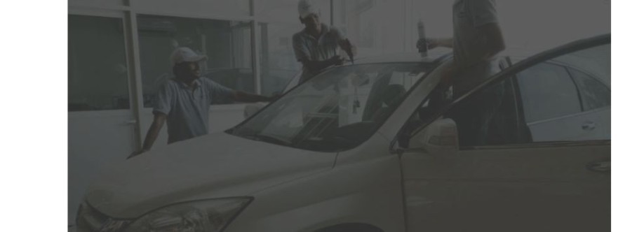 Mr Glass Qatar Cover Image