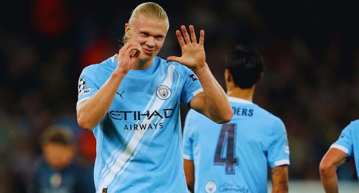 Man City 2-0 Napoli: Landmark Header from Haaland Seals Win