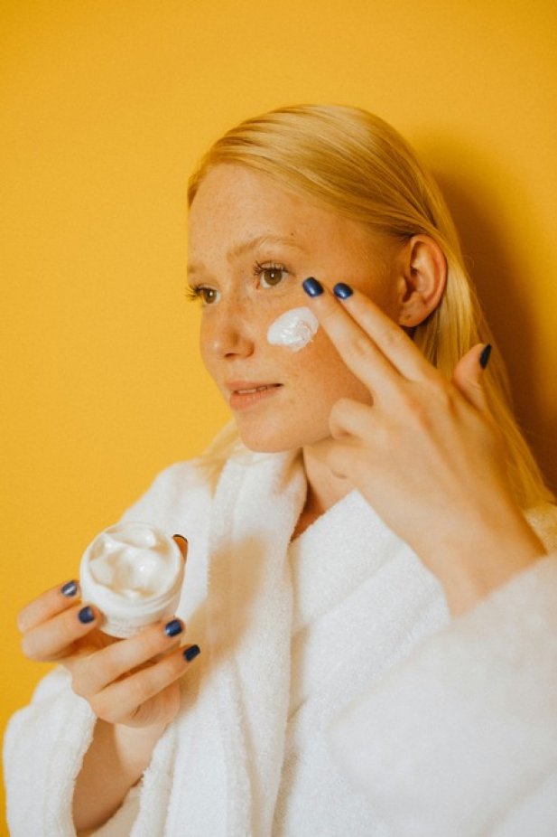 The Benefits of Organic Firming Cream: A Natural Approach to Radiant Skin