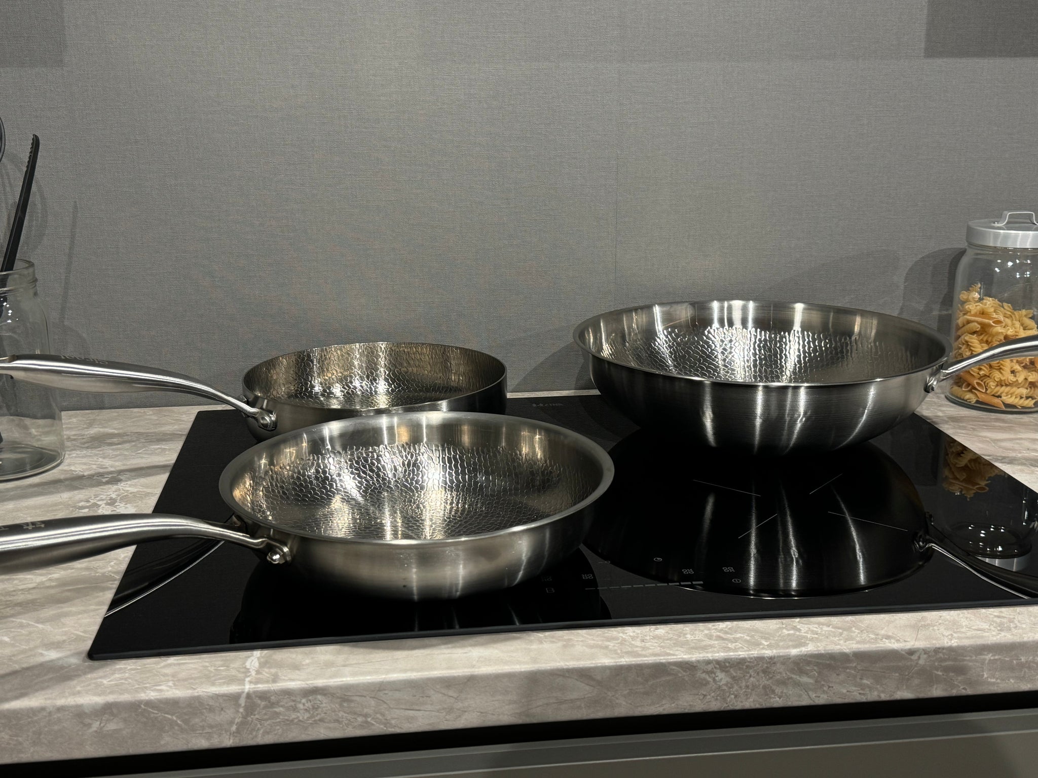 Siraat’s Kitchen Titanium Cutting Board: The Best Choice