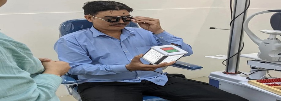 Eyeroots Clinic in Faridabad Cover Image