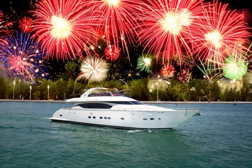 New Year’s Eve on a Yacht: Ring in 2026 with Style