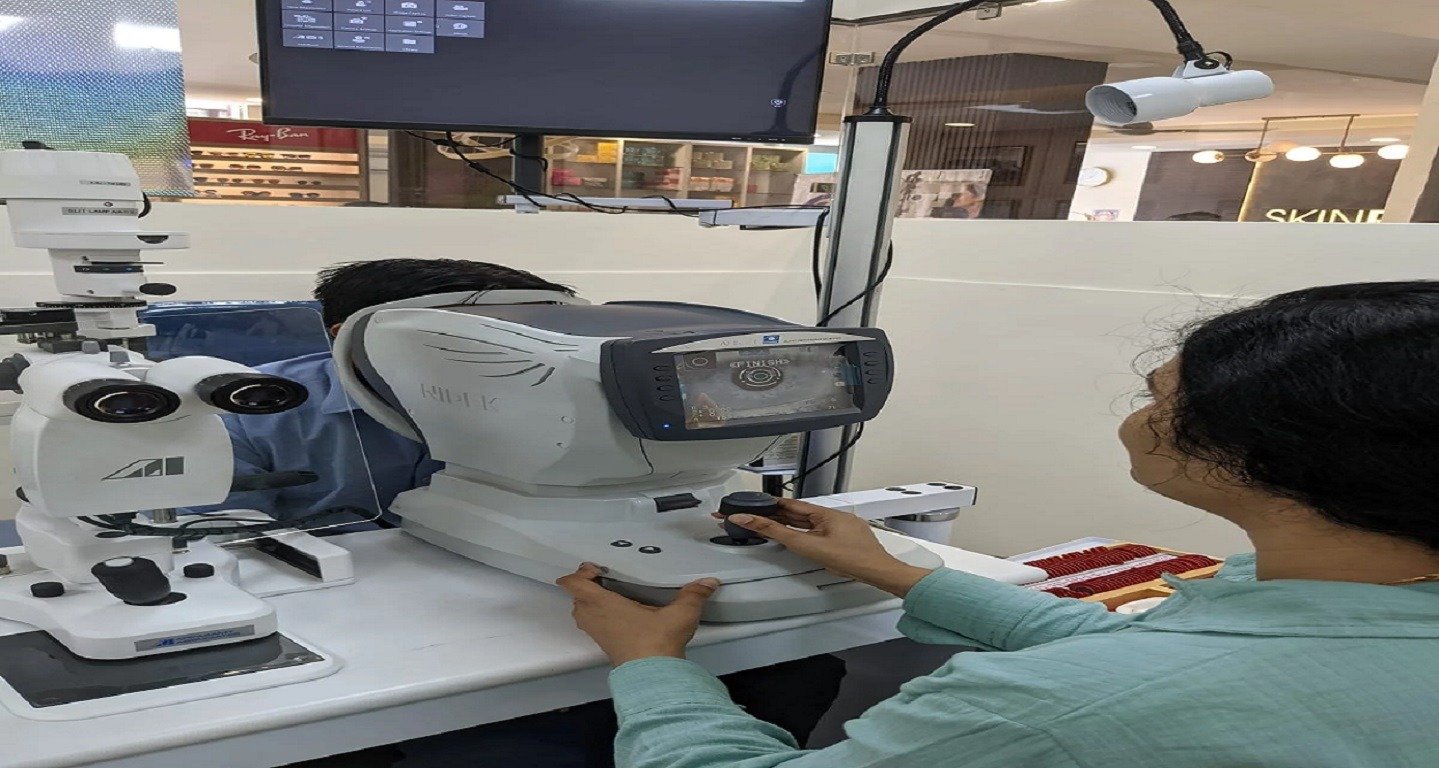 Eye Care Hospital in Faridabad : Eyeroots Eye Clinic
