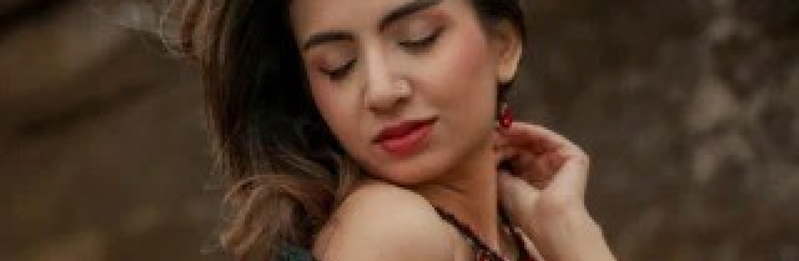 Himansi Tyagi Cover Image