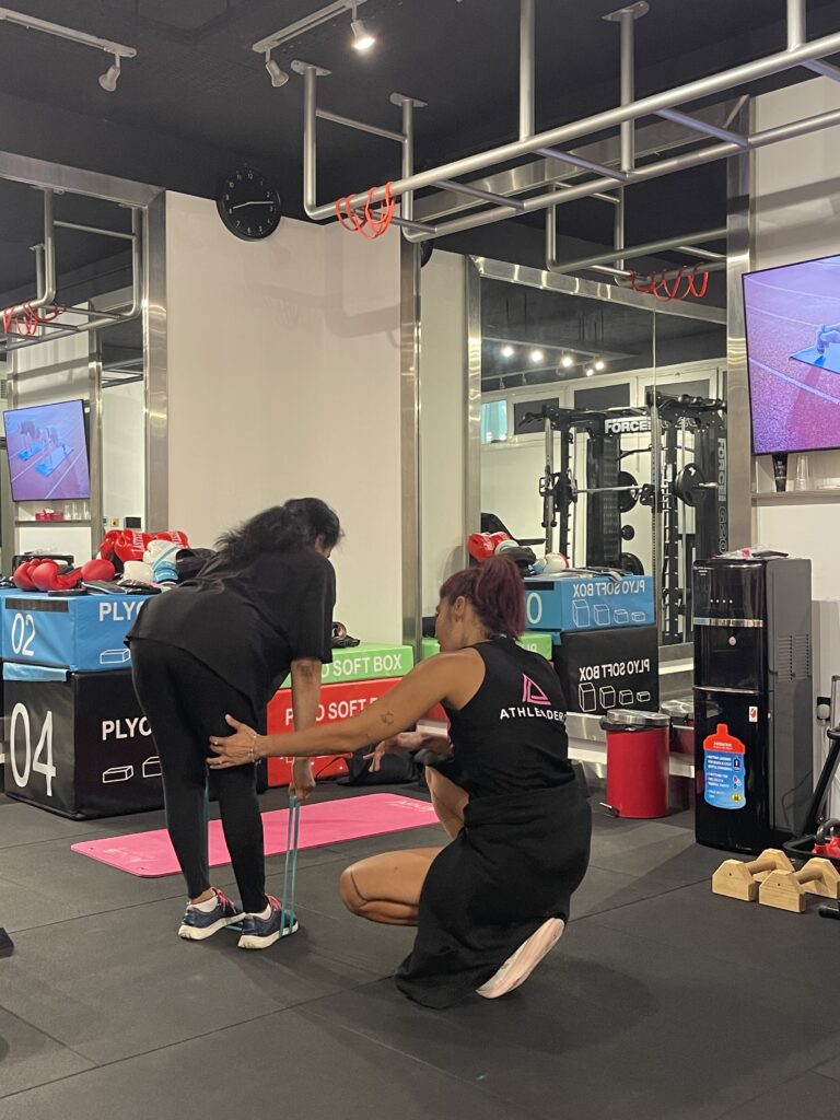 Best Female Personal Trainer Singapore | Athleaders