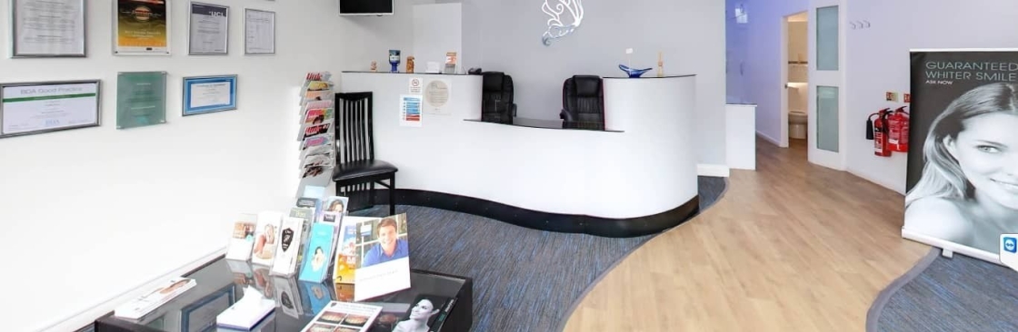 Smile Cliniq Cover Image