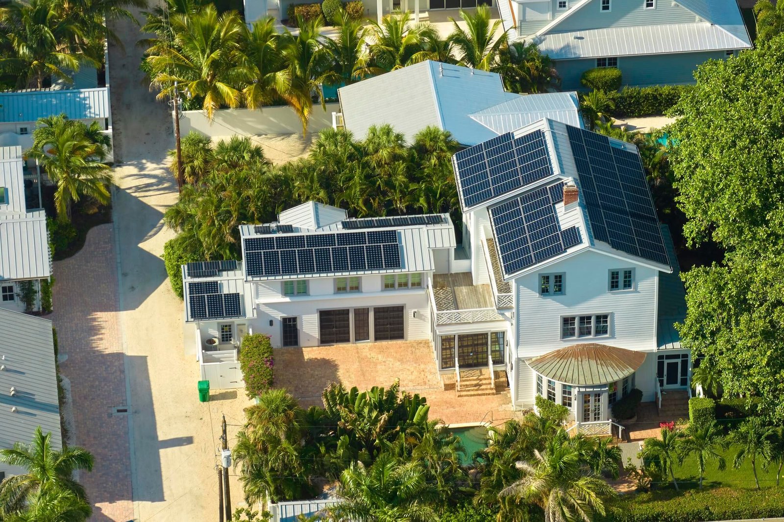 Off-Grid Solar Solutions for Energy Independence | Koshish Solar