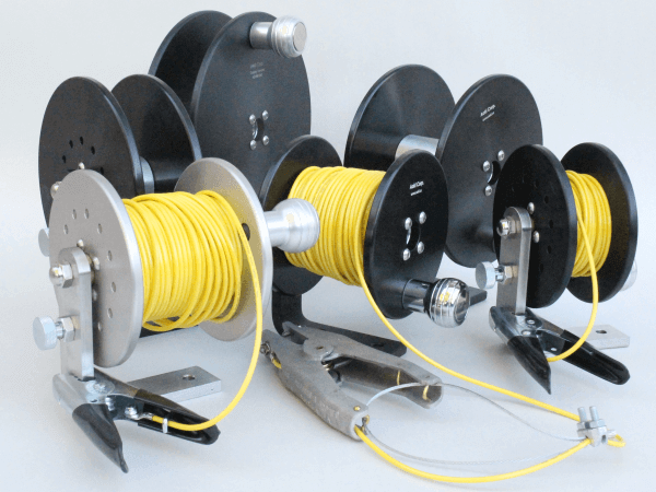 Static Bonding and Grounding Reels: Aaki Safety Guide
