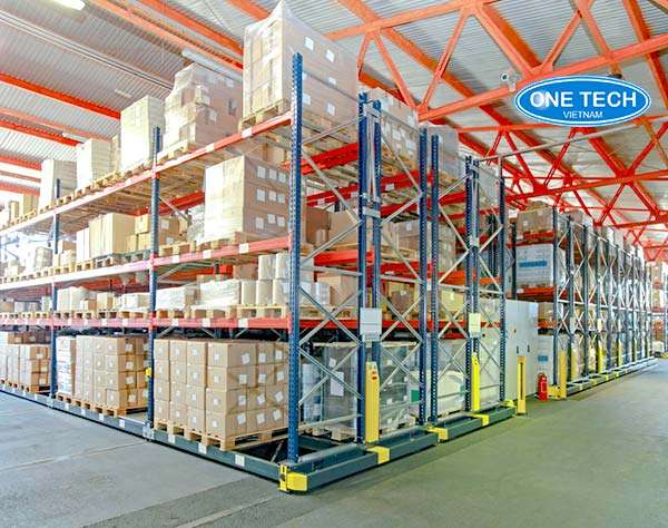 Kệ di động: Cấu tạo, ưu nhược điểm và báo giá 2025