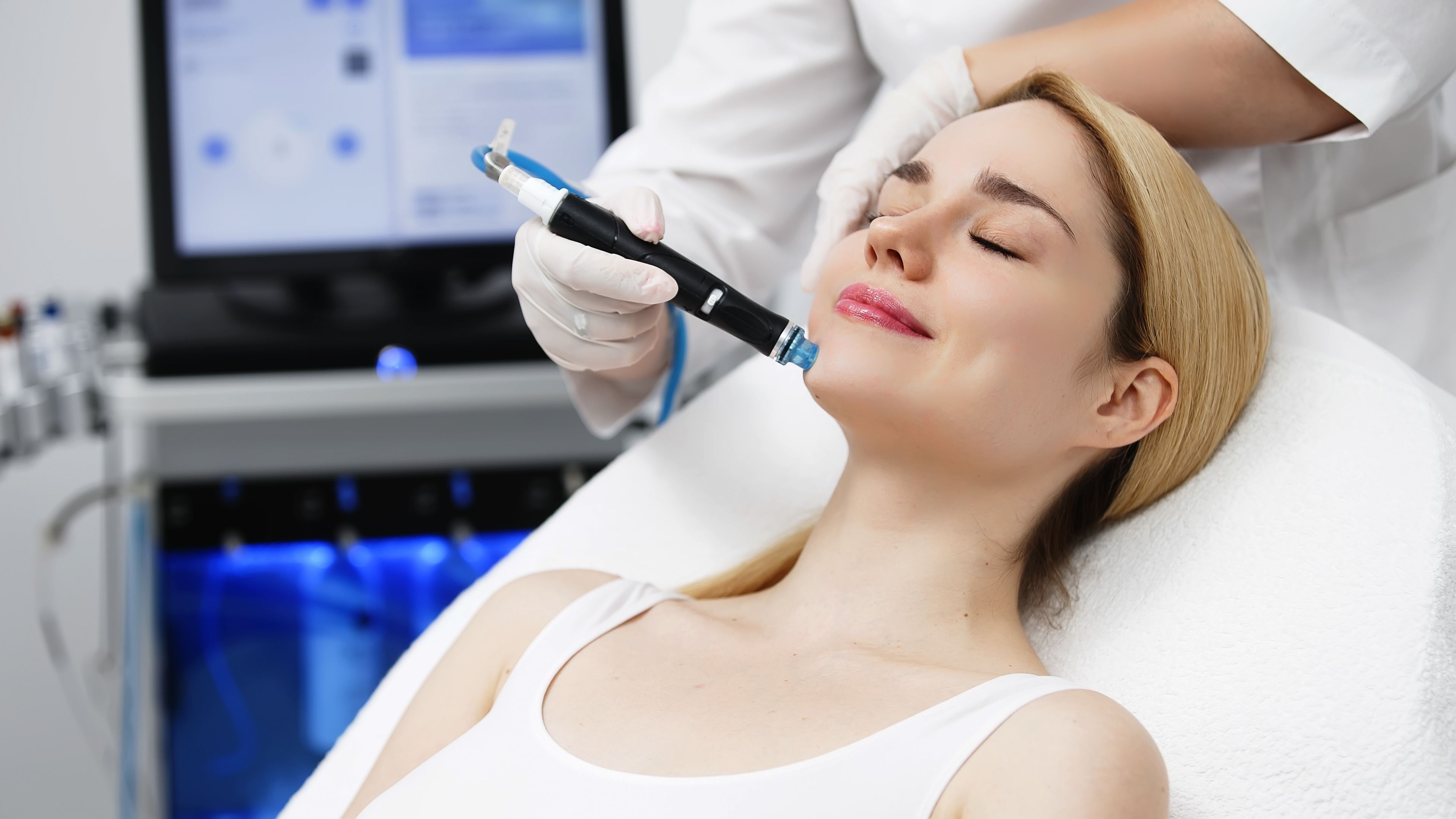 Skin Care & Facial Aesthetics in Amritsar | Privé Aesthetics