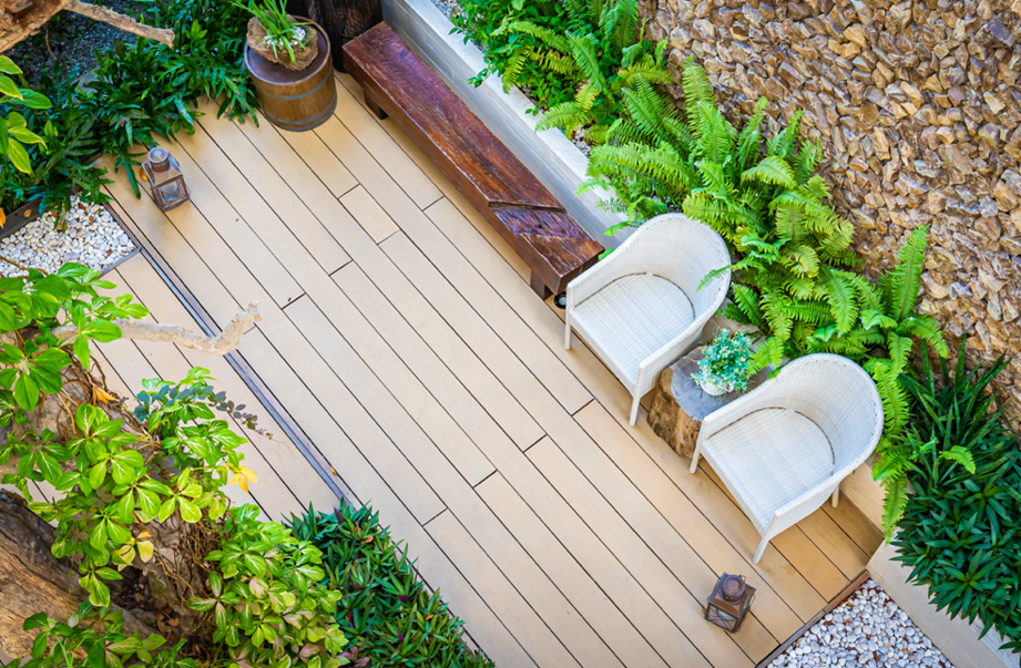 Modern Composite Deck Designs Trending in Burlington